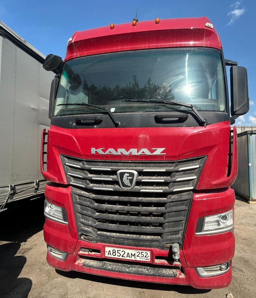 КАМАЗ 54901 4x2 Седельный тягач