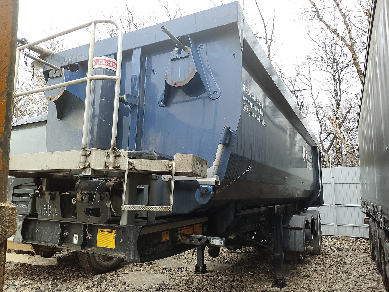 Grunwald 9453 Полуприцеп самосвальный
