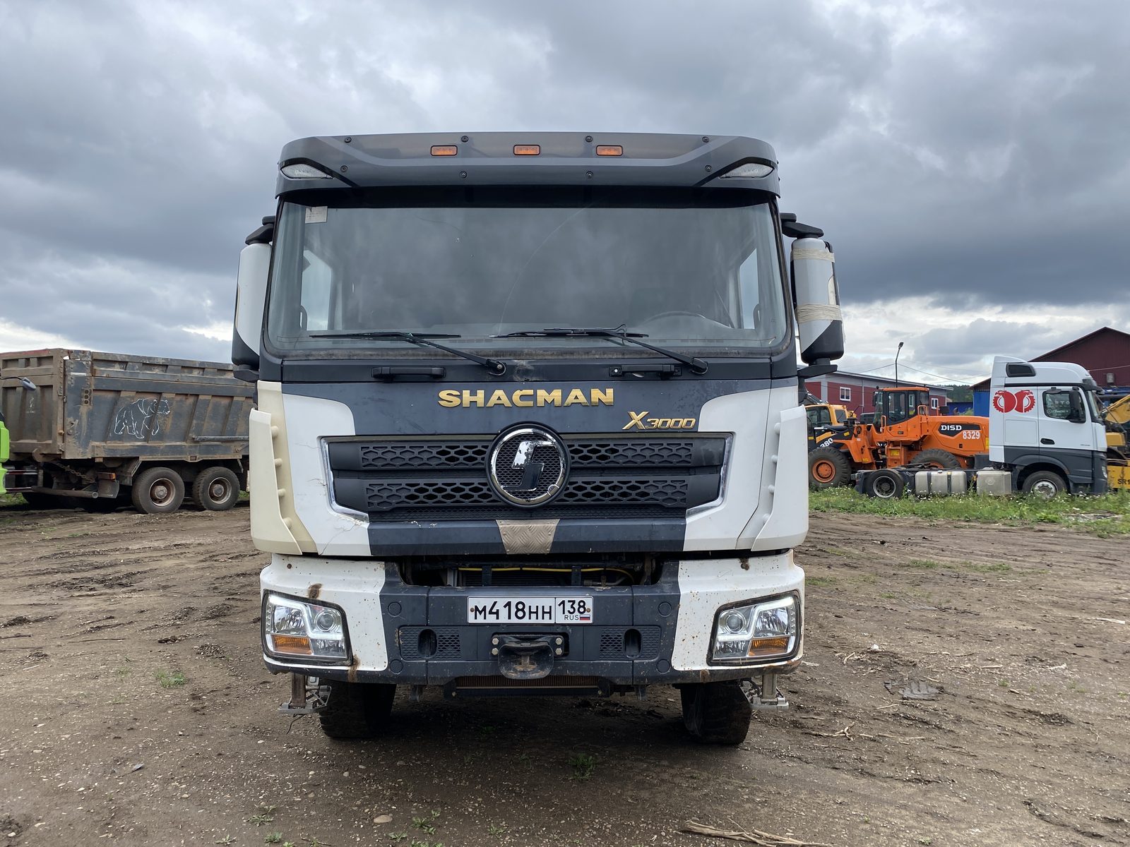 Shacman SX* 8x4 Самосвал