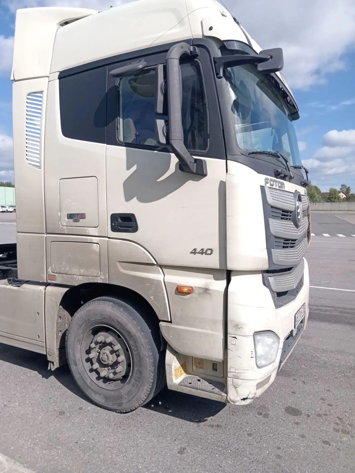 Foton AUMAN 4x2 Седельный тягач