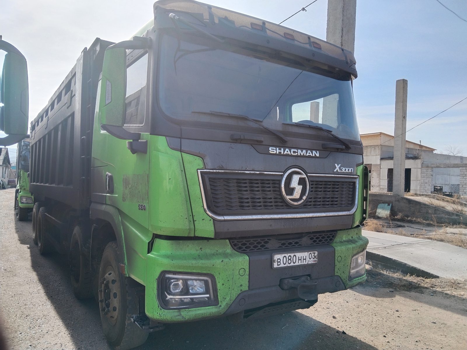 Shacman SX* 8x4 Самосвал