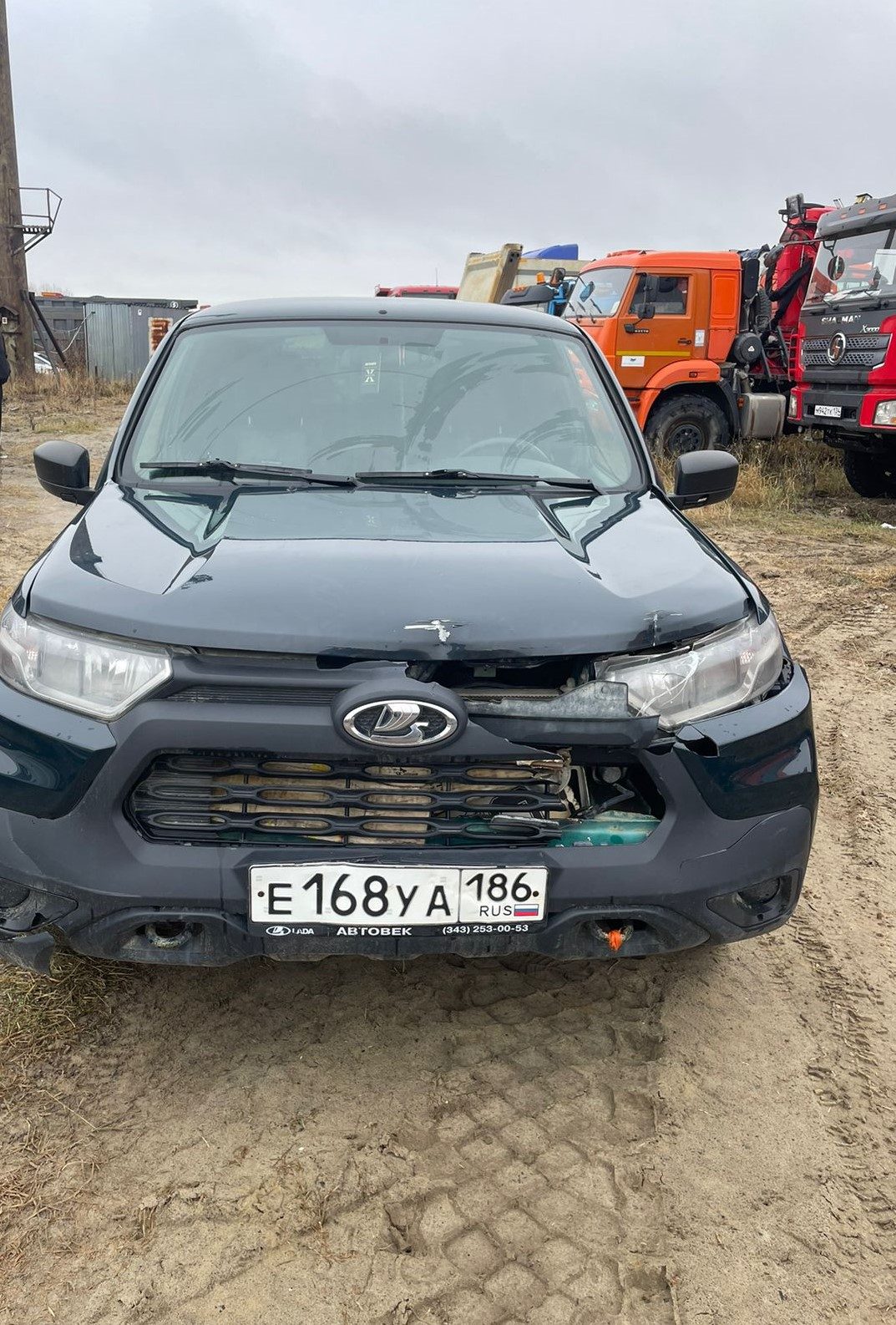 Lada Niva Travel