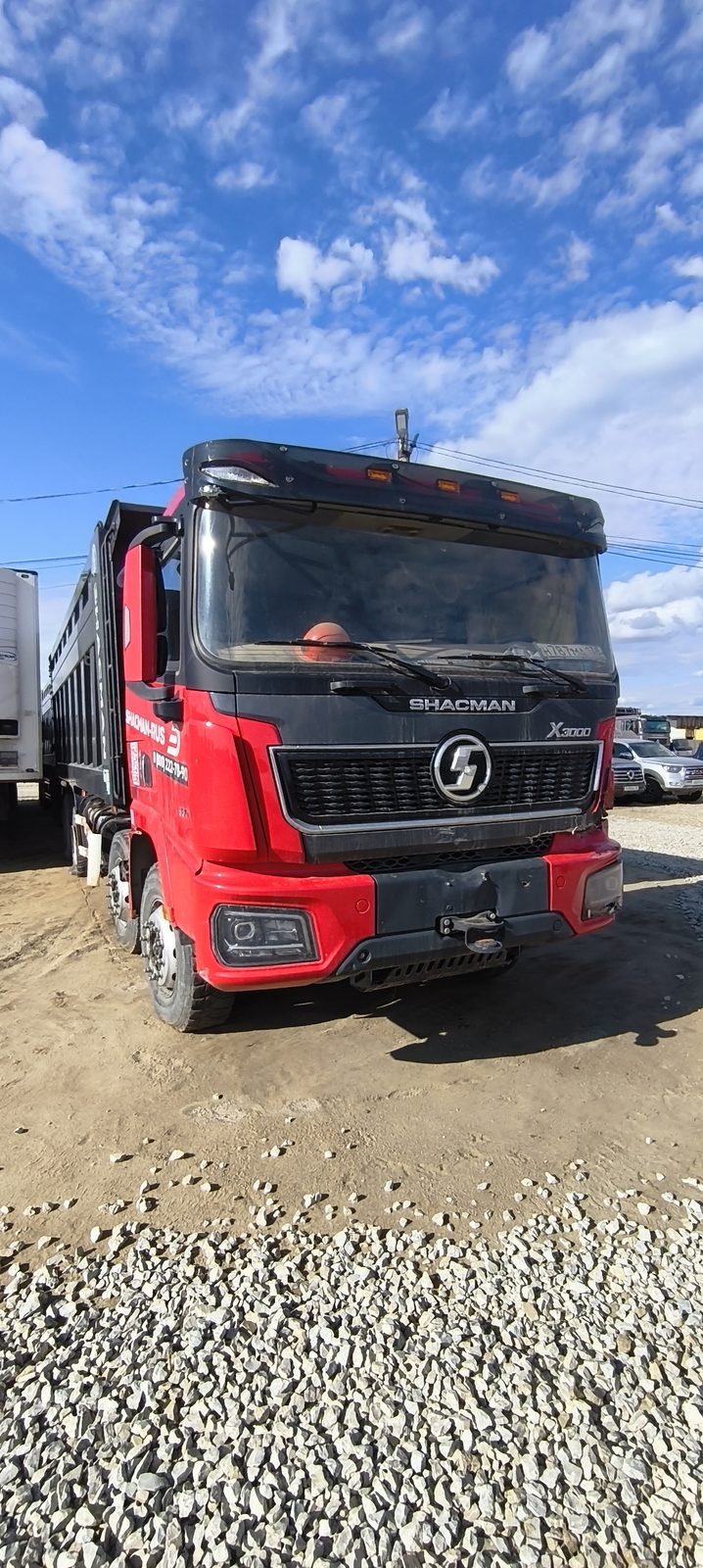 Shacman SX* 8x4 Самосвал