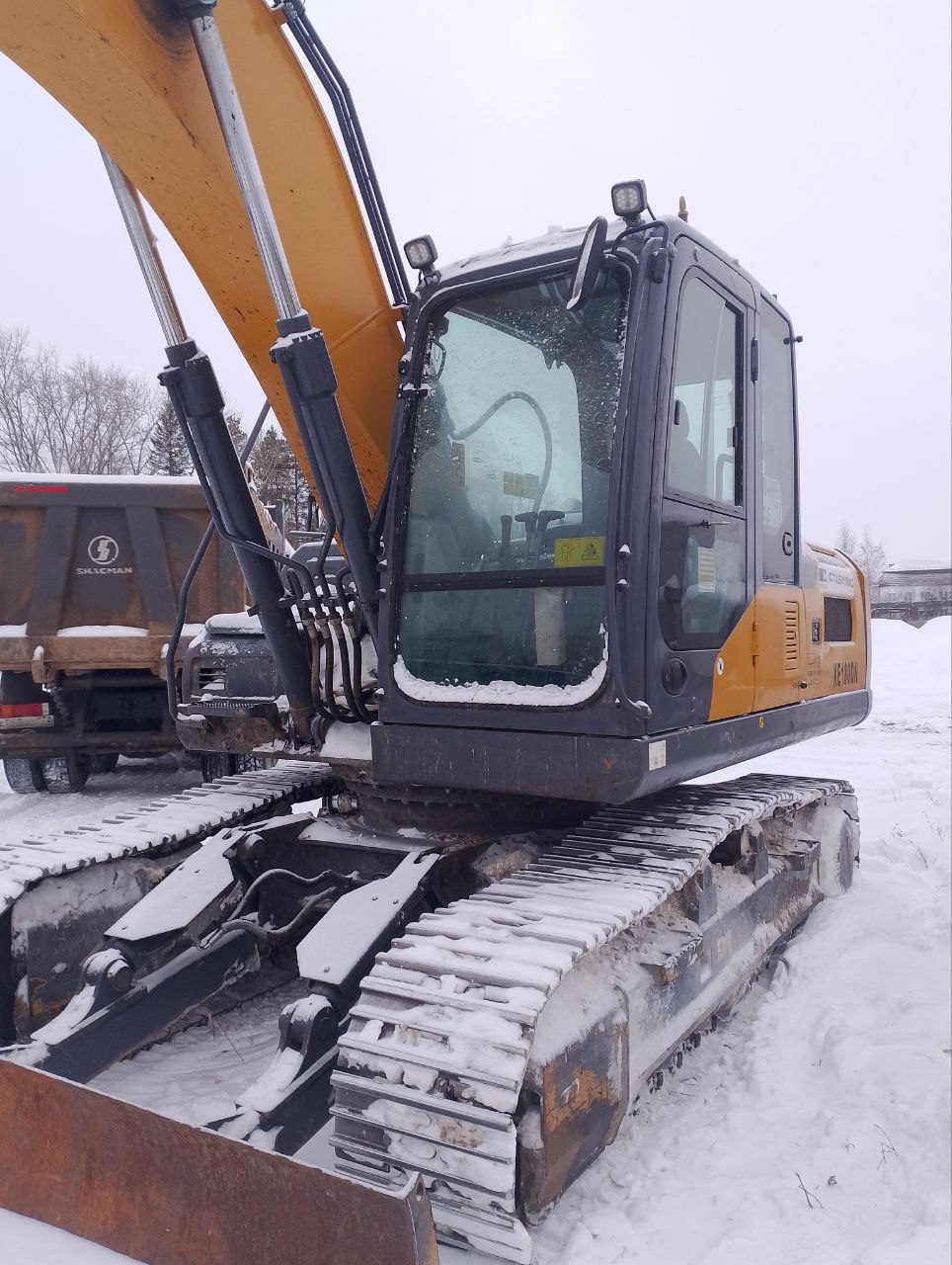 XCMG XE180* Экскаватор