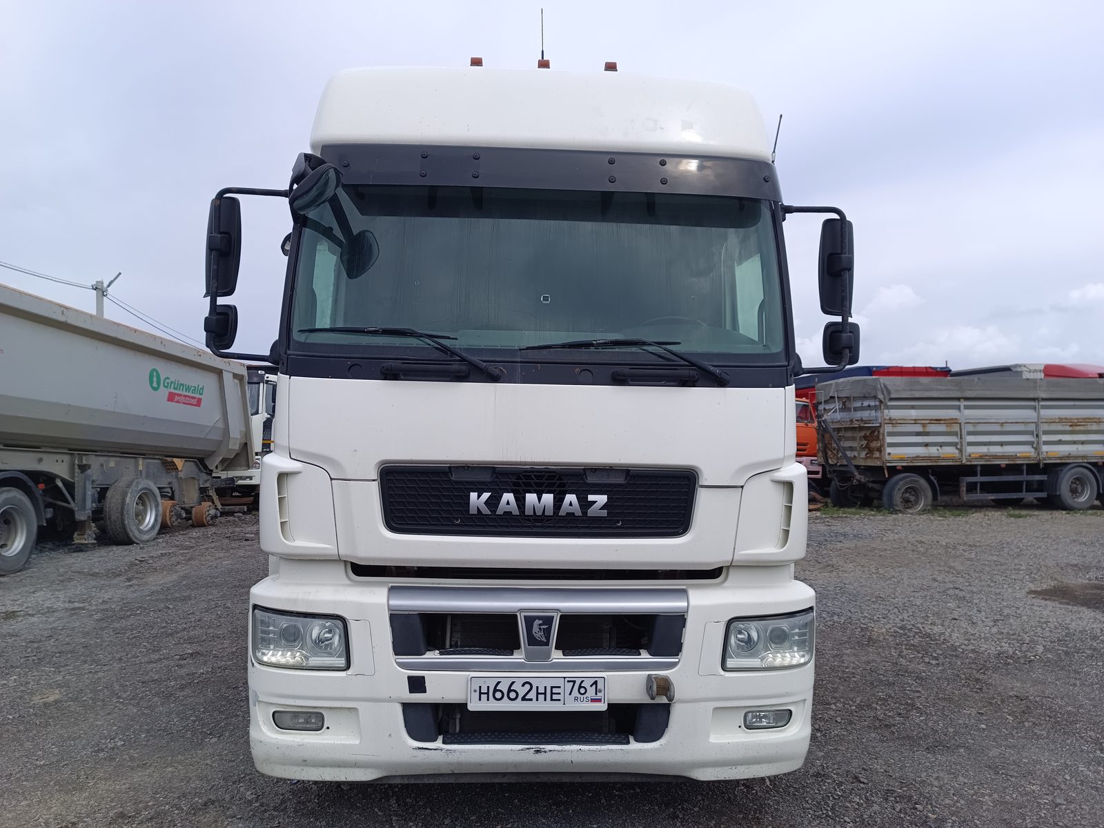 КАМАЗ 5490 4x2 Седельный тягач