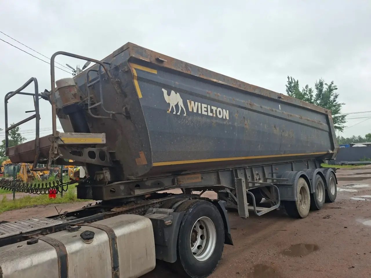 Wielton NW-3 Полуприцеп самосвальный