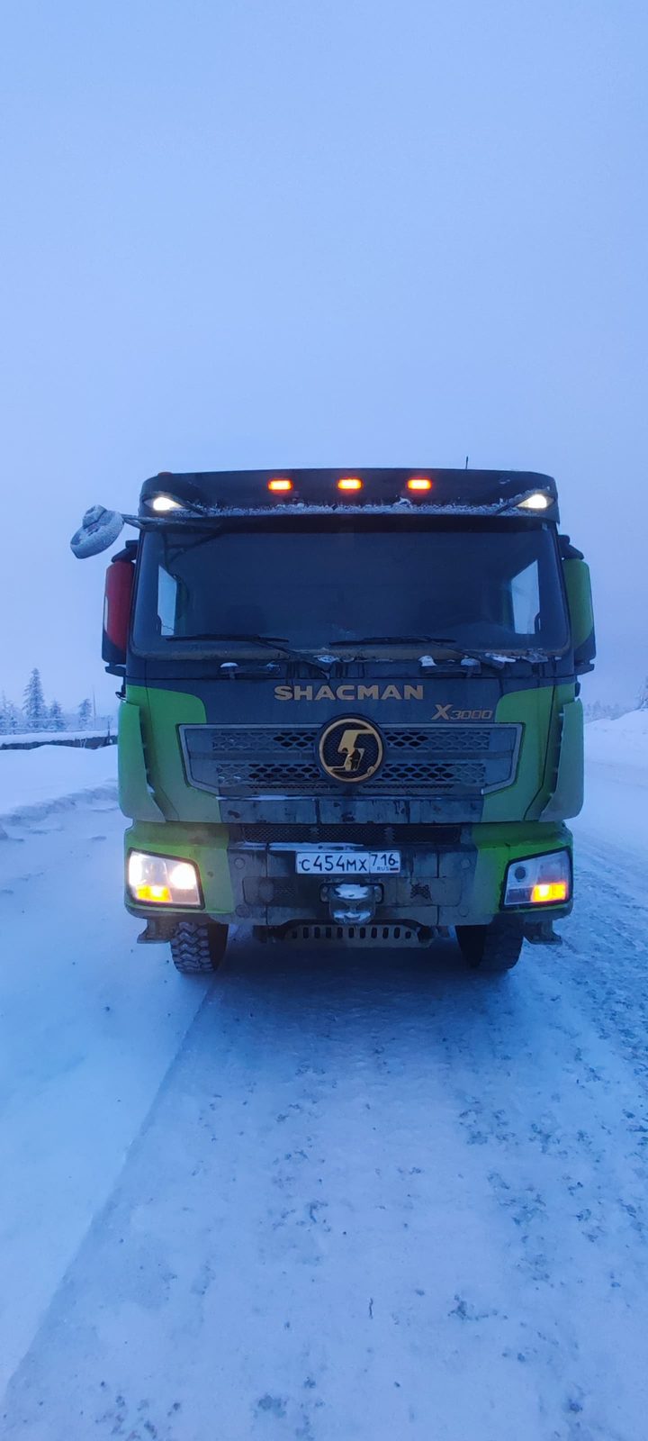 Shacman SX* 8x4 Самосвал