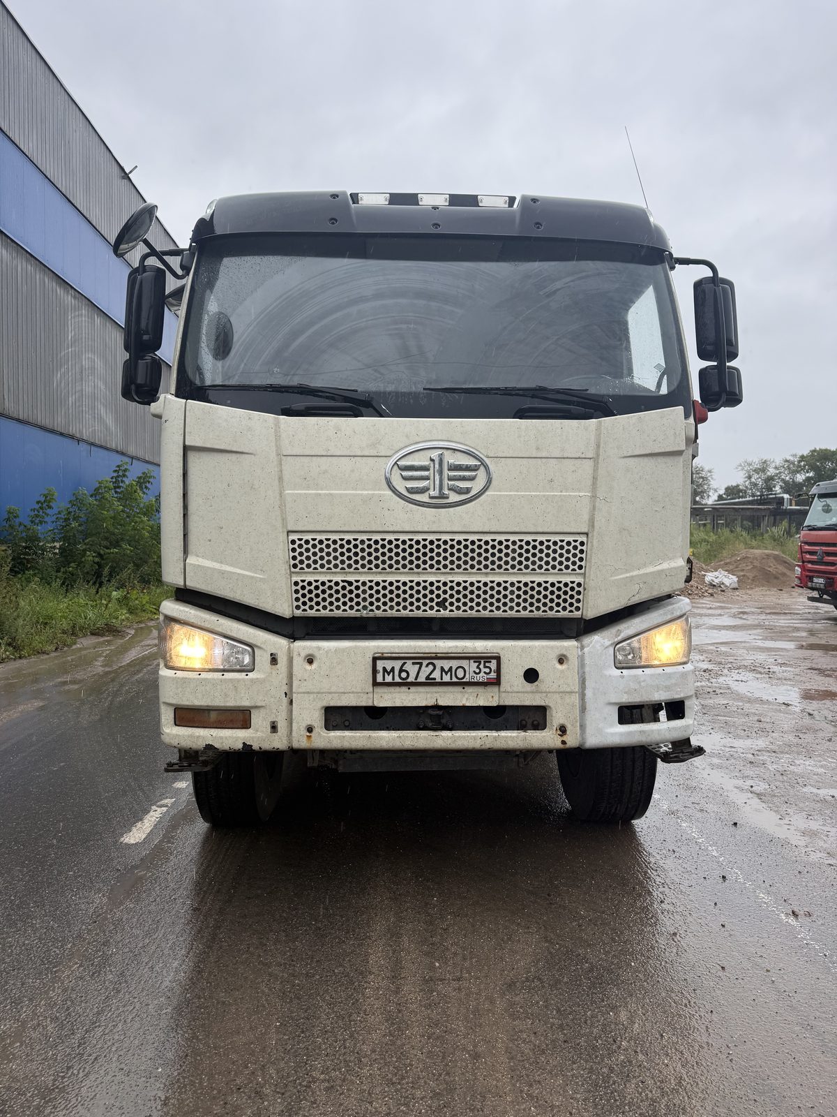 FAW J6 8x4 Самосвал
