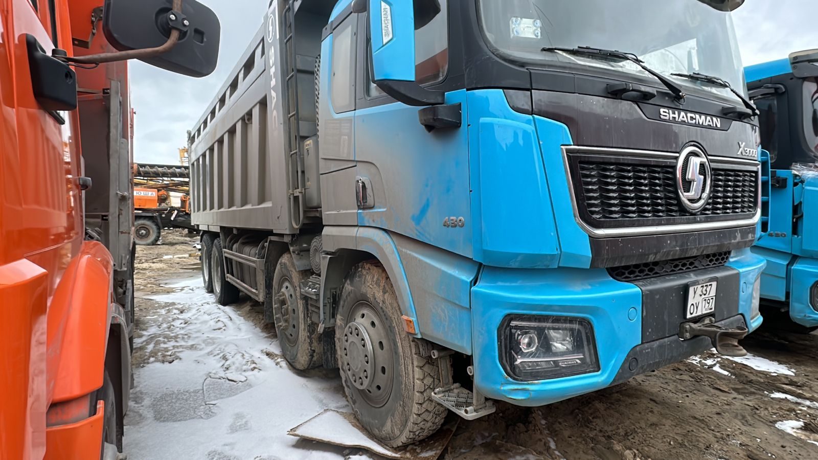 Shacman SX* 8x4 Самосвал