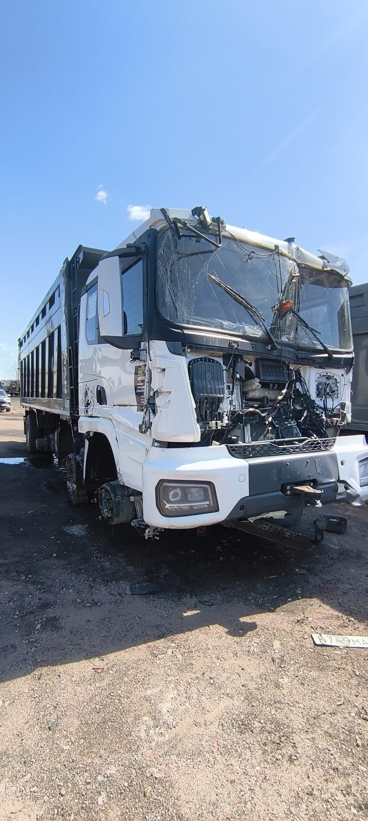 Shacman SX* 8x4 Самосвал