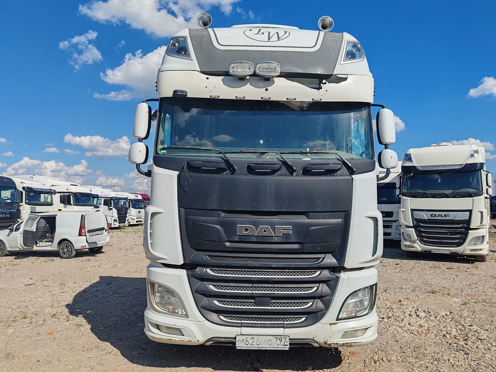 DAF XF 4x2 Седельный тягач