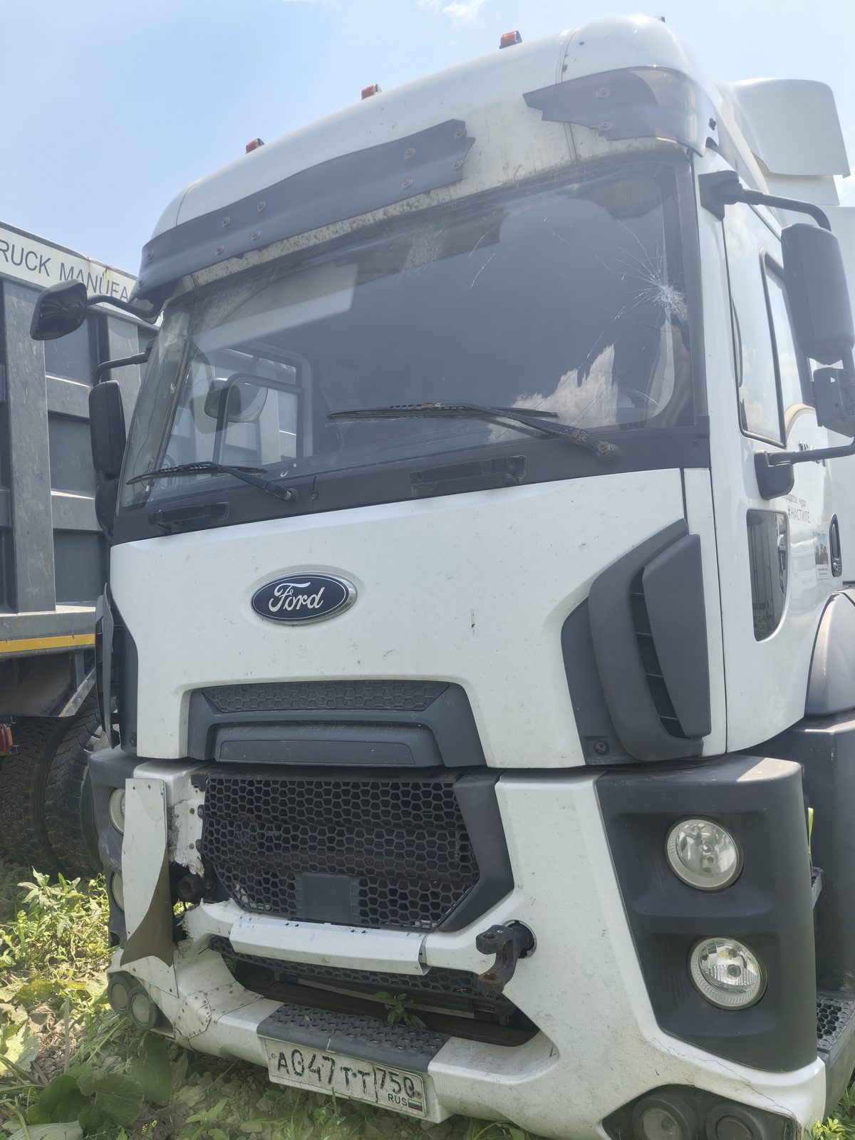 Ford Cargo 4x2 Седельный тягач