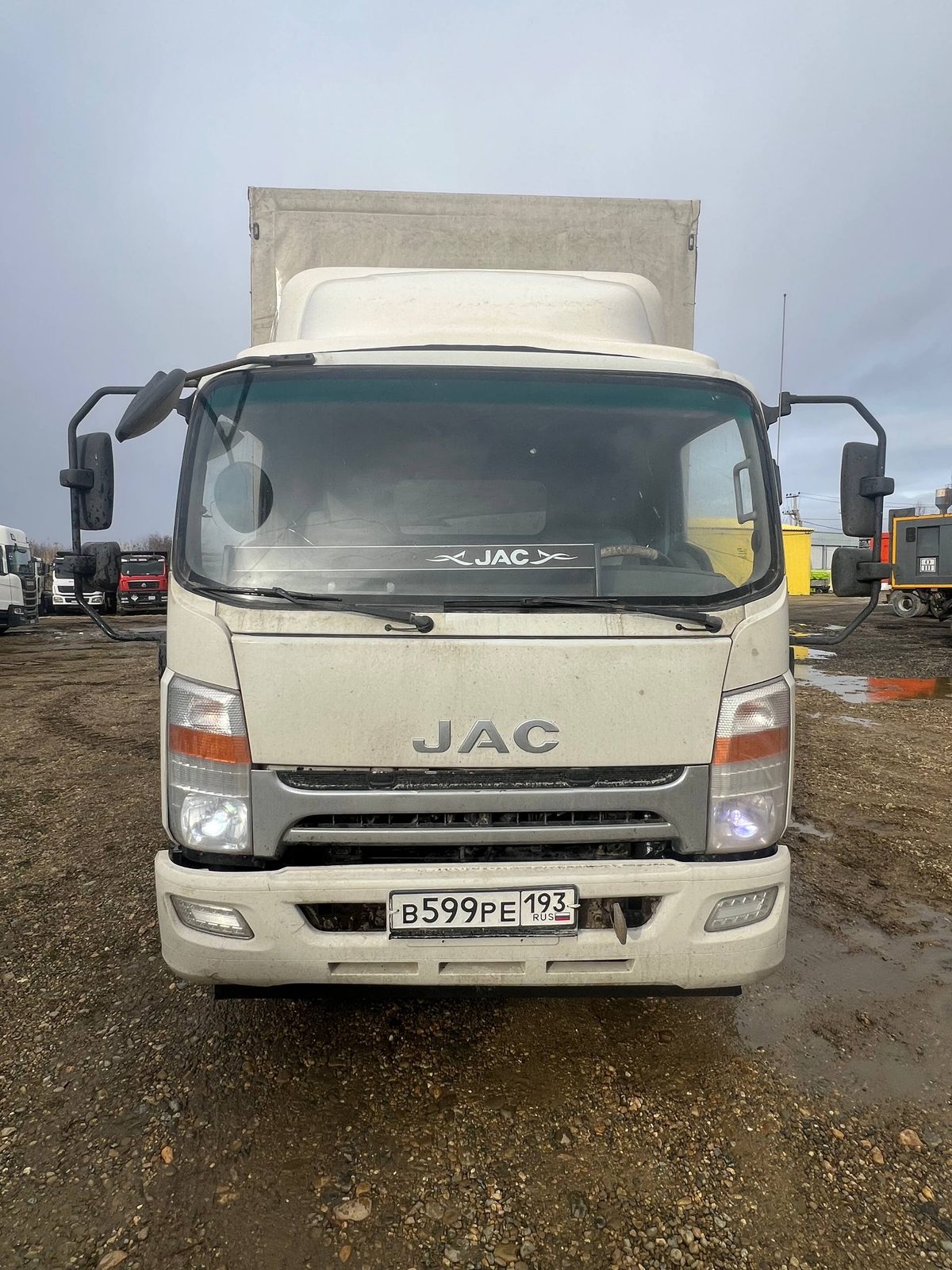 JAC 3008* на шасси JAC N120 Бортовой (Евроборт)