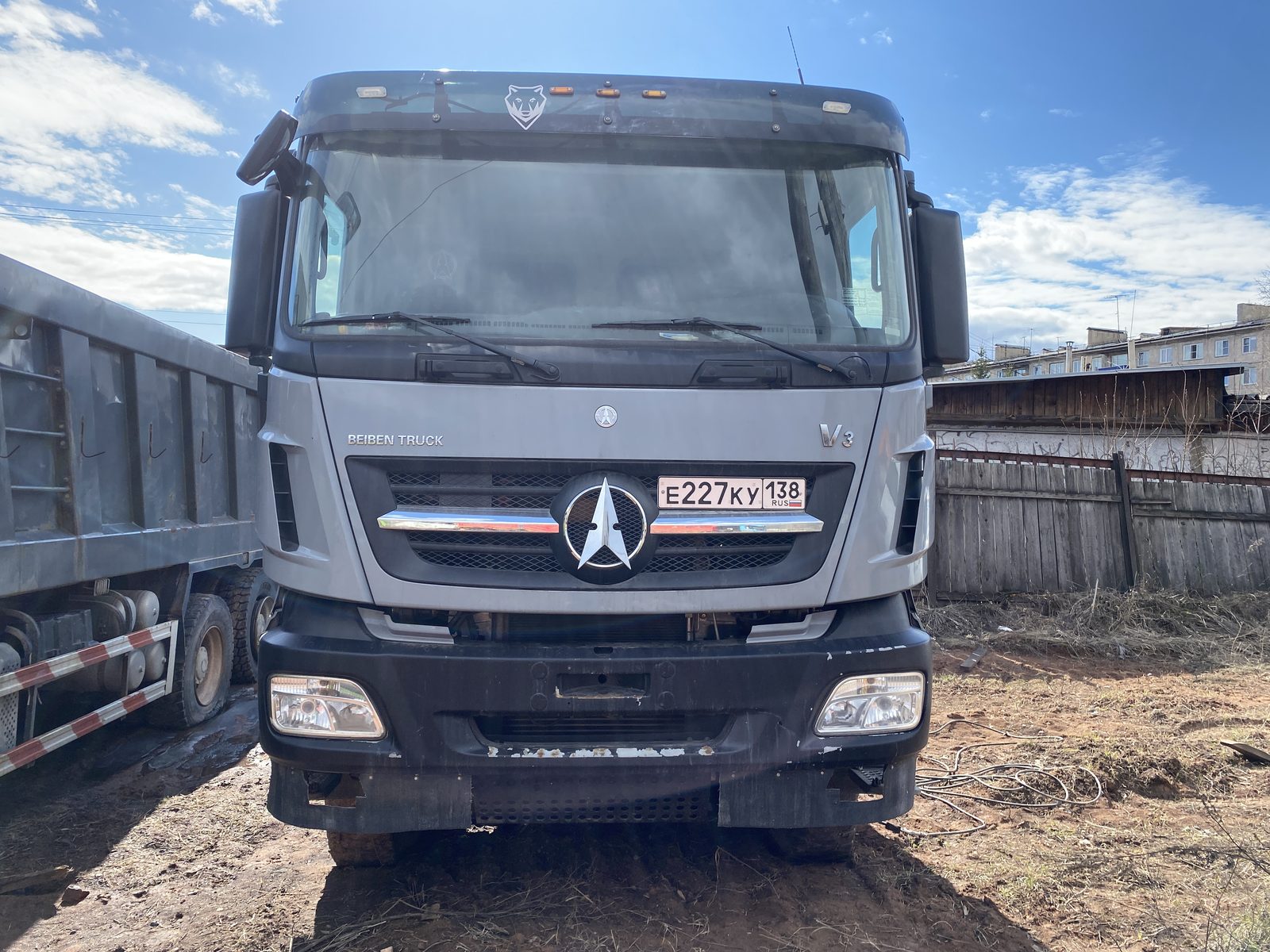 Beiben ND* 6x6 Седельный тягач