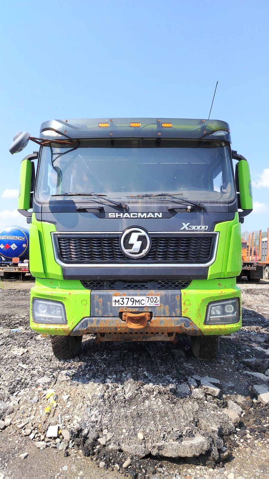 Shacman SX* 8x4 Самосвал