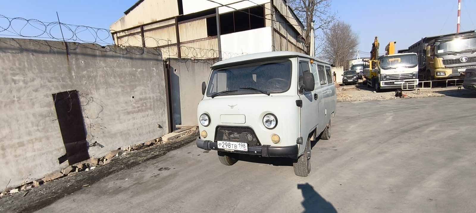 UAZ 3909* Грузопассажирский
