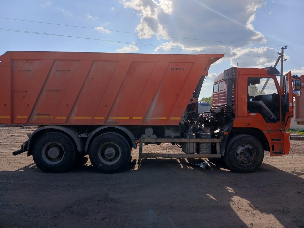 КАМАЗ 6520 6x4 Самосвал