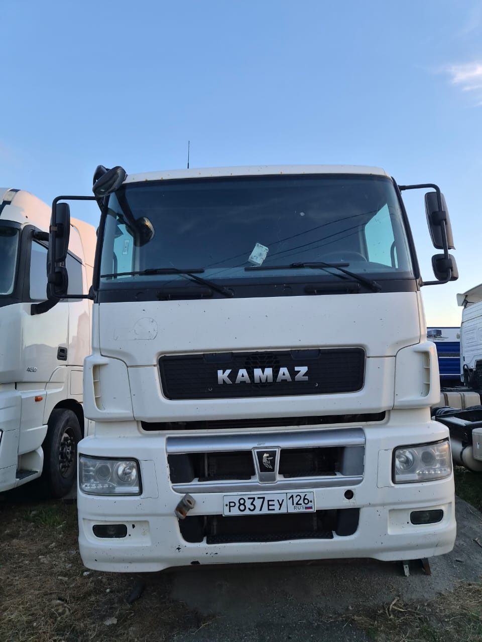 КАМАЗ 65206 6x4 Седельный тягач