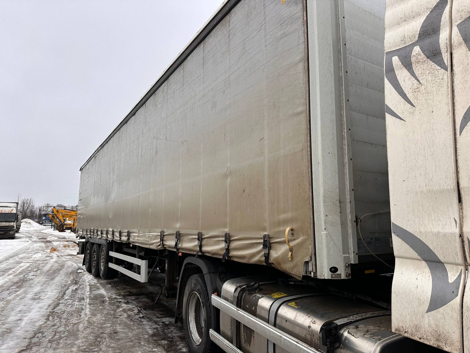 Grunwald 9453 Полуприцеп бортовой (евроборт)