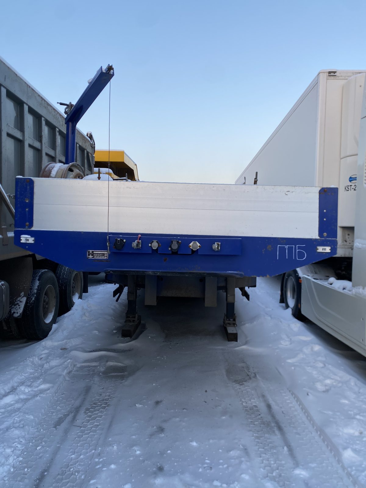Автоспецсервис 9359* Полуприцеп тяжеловоз 4 оси