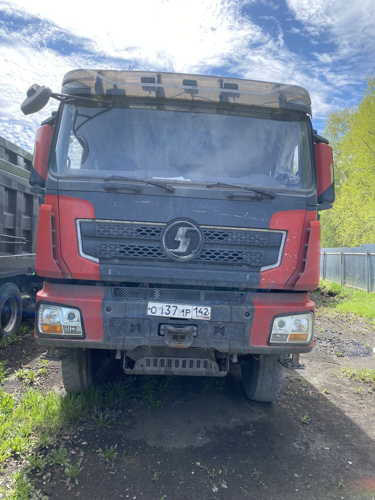 Shacman SX* 8x4 Самосвал