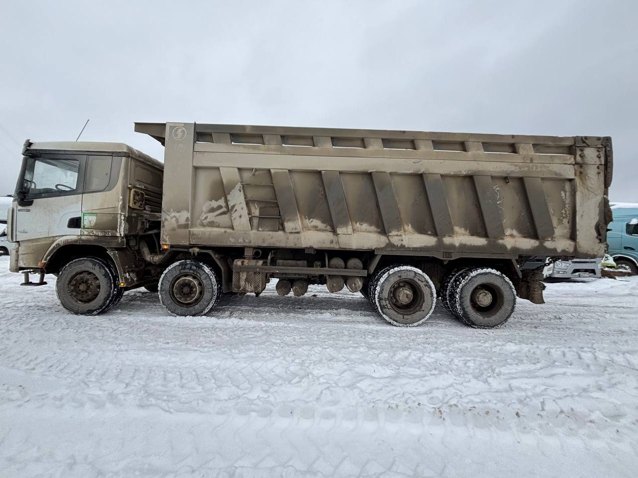 Shacman SX* 8x4 Самосвал