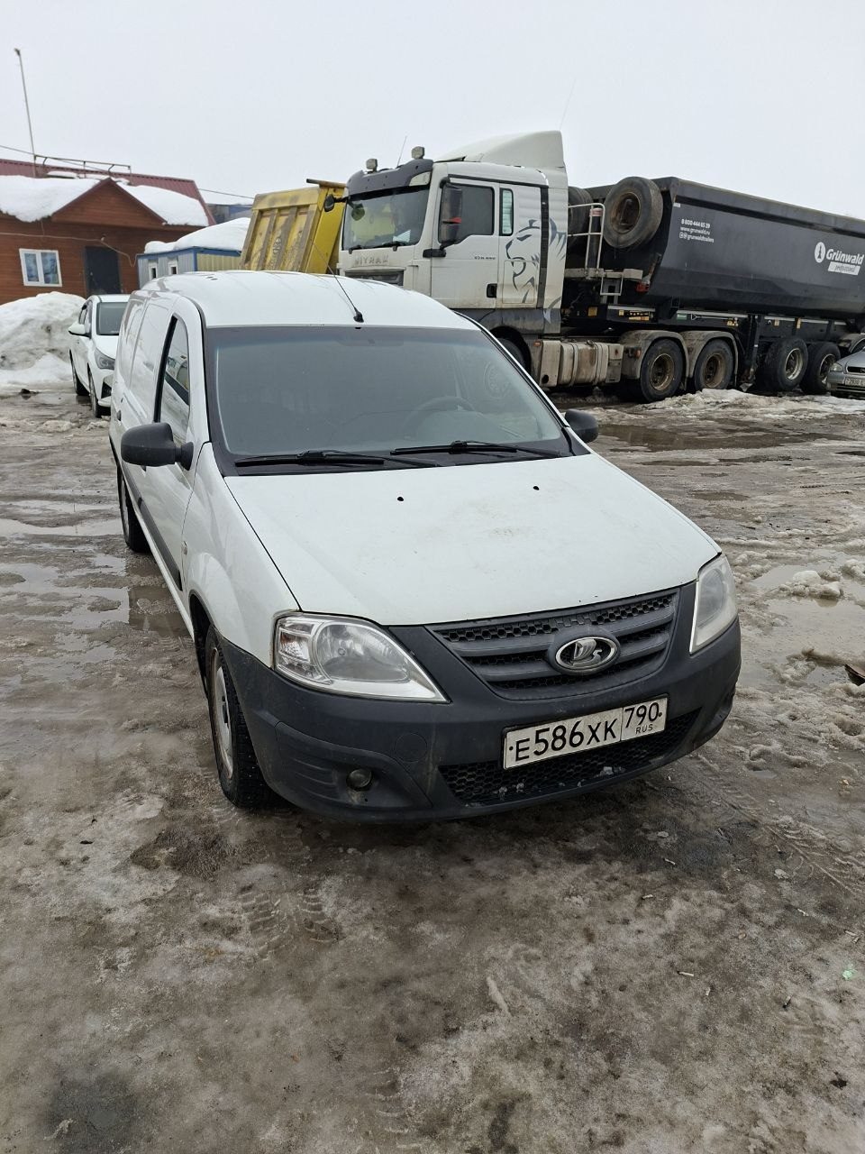 Lada LARGUS
