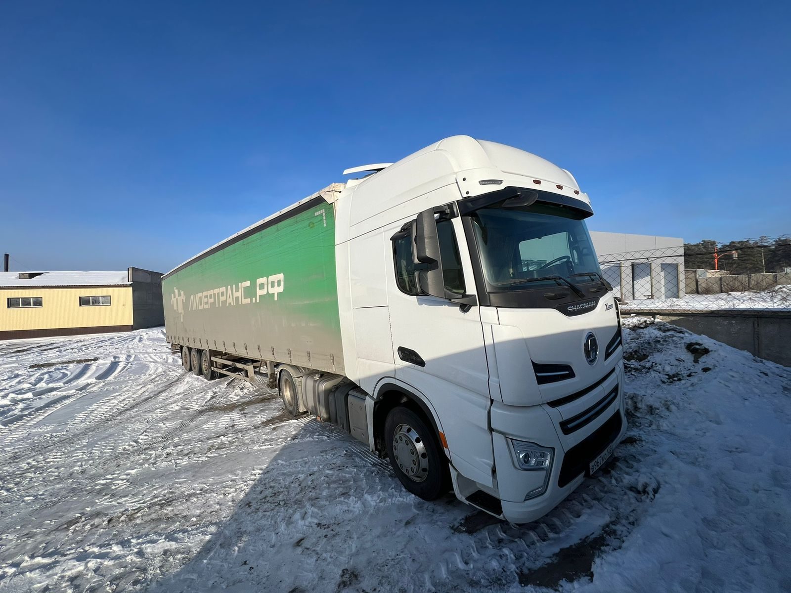 Schmitz 9084 Полуприцеп бортовой