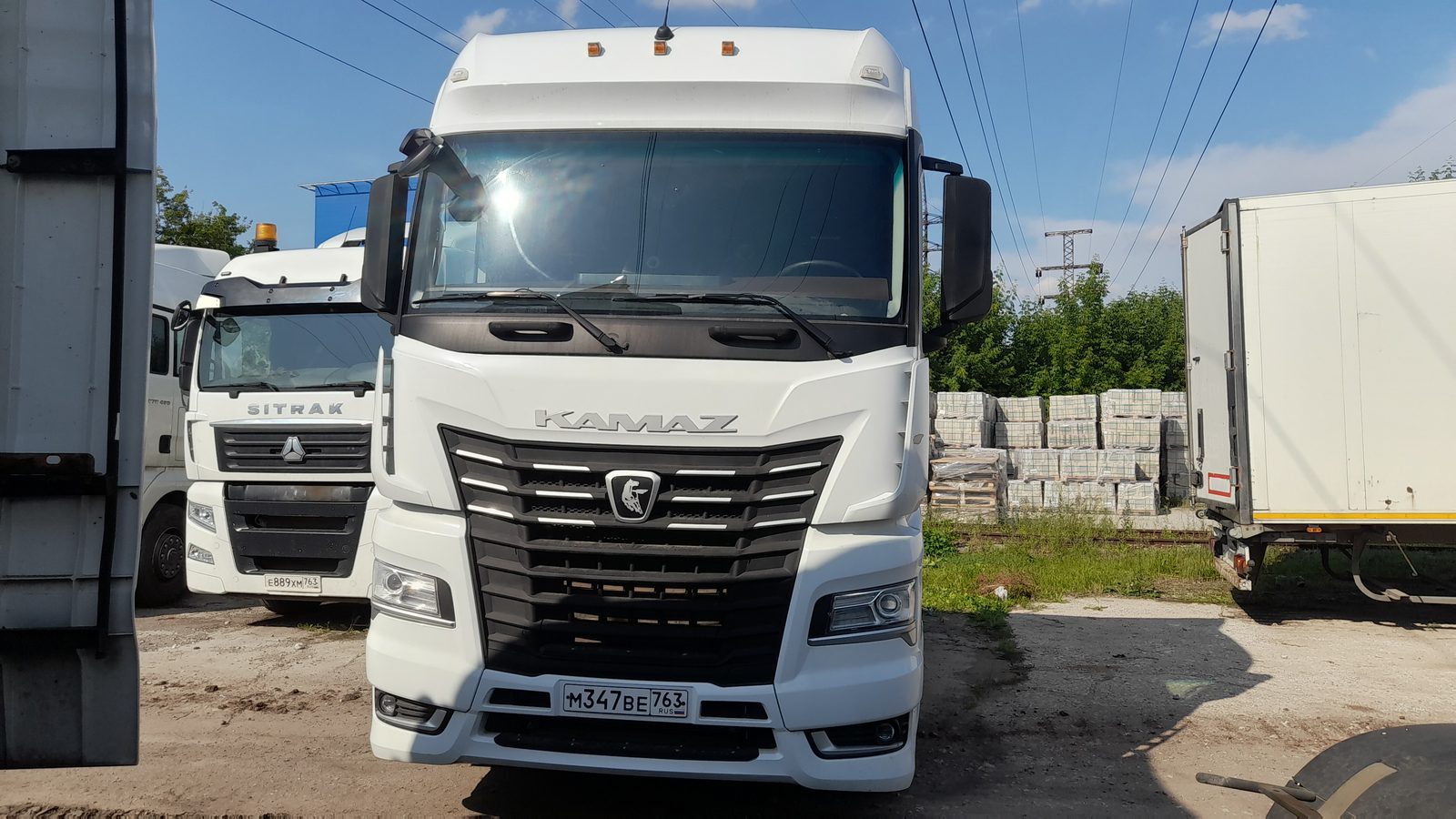 КАМАЗ М1945 4x2 Седельный тягач