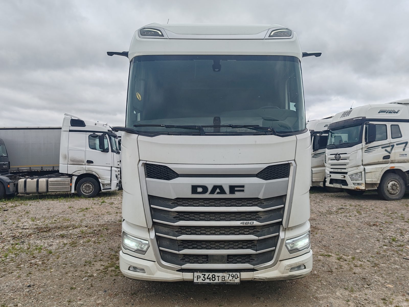 DAF XG 4x2 Седельный тягач