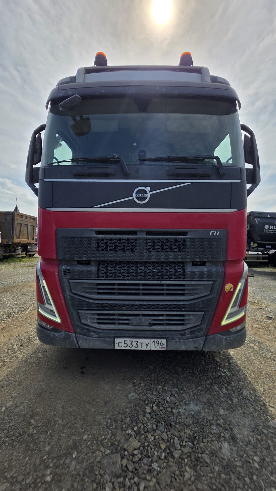 Volvo FH 6x4 Седельный тягач
