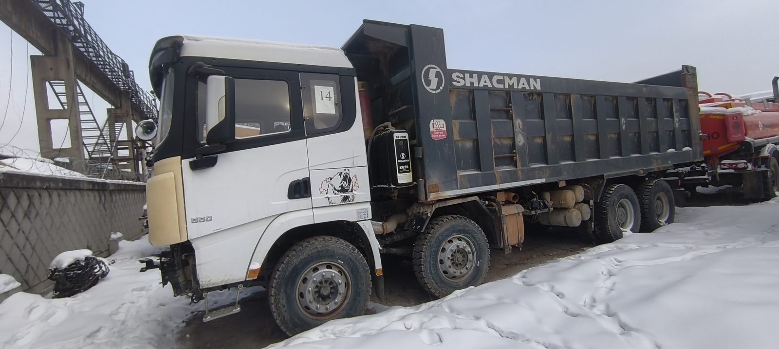 Shacman SX* 8x4 Самосвал