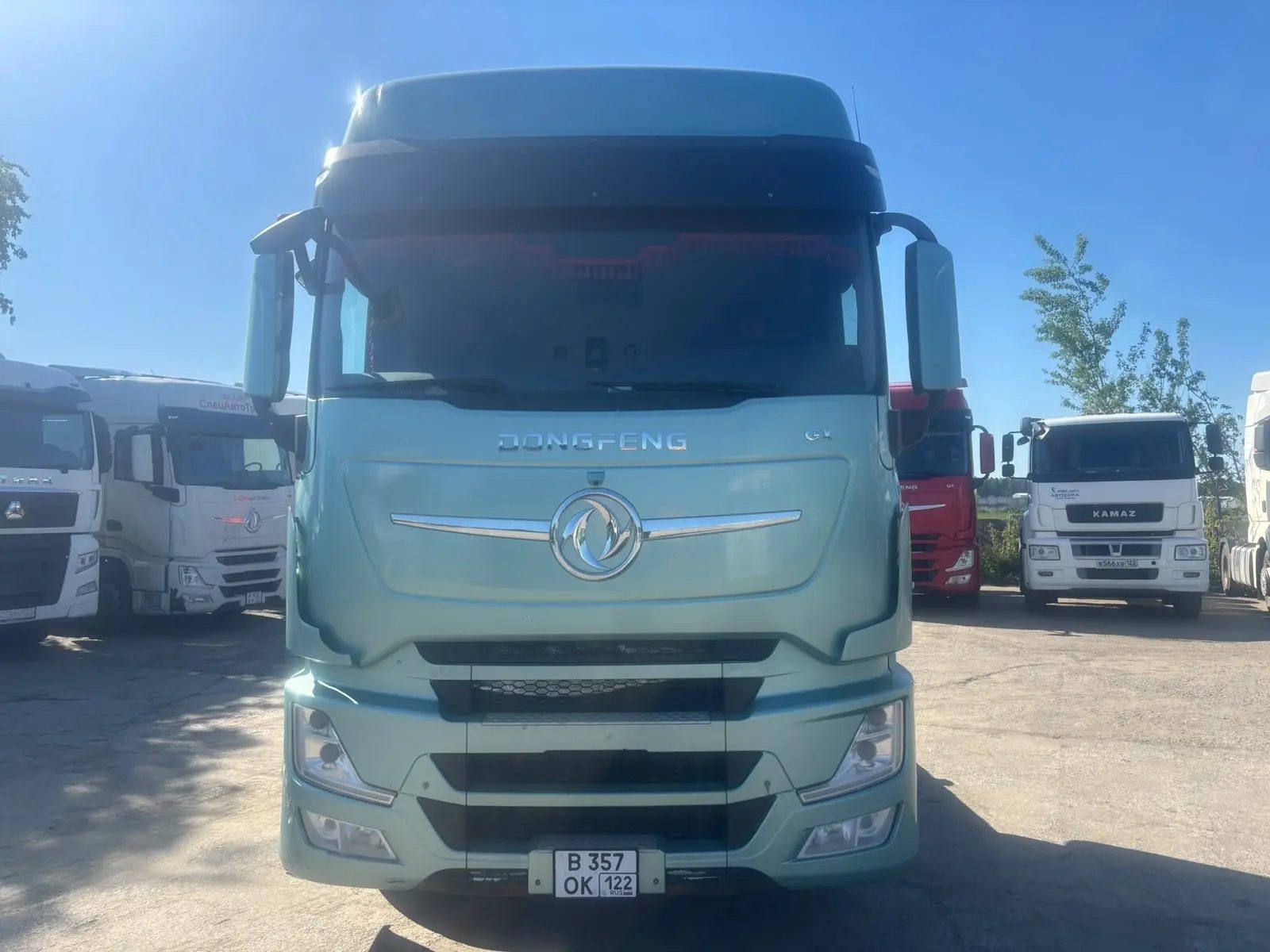 Dongfeng GX 4x2 Седельный тягач