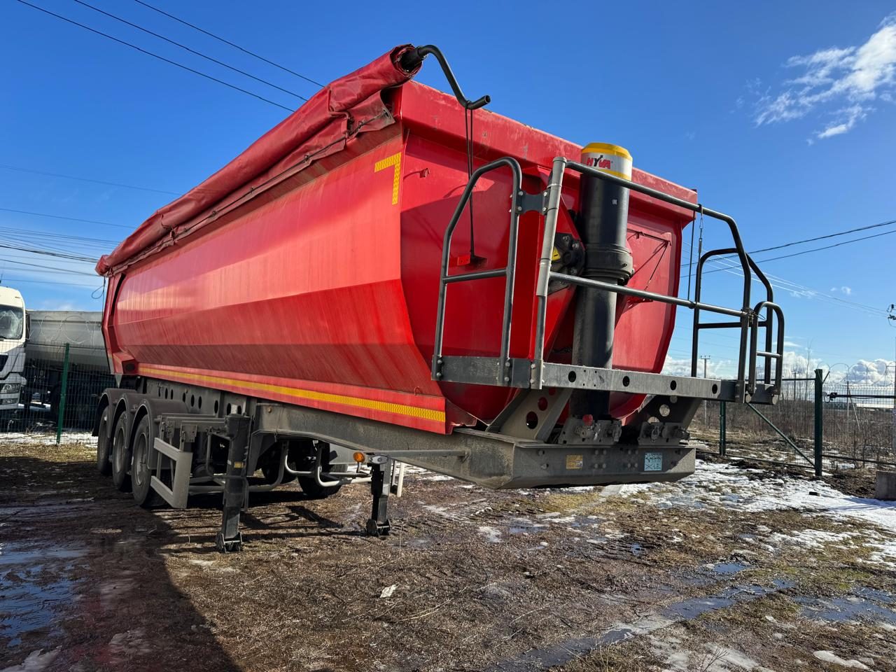 ISO KCS* Полуприцеп самосвальный