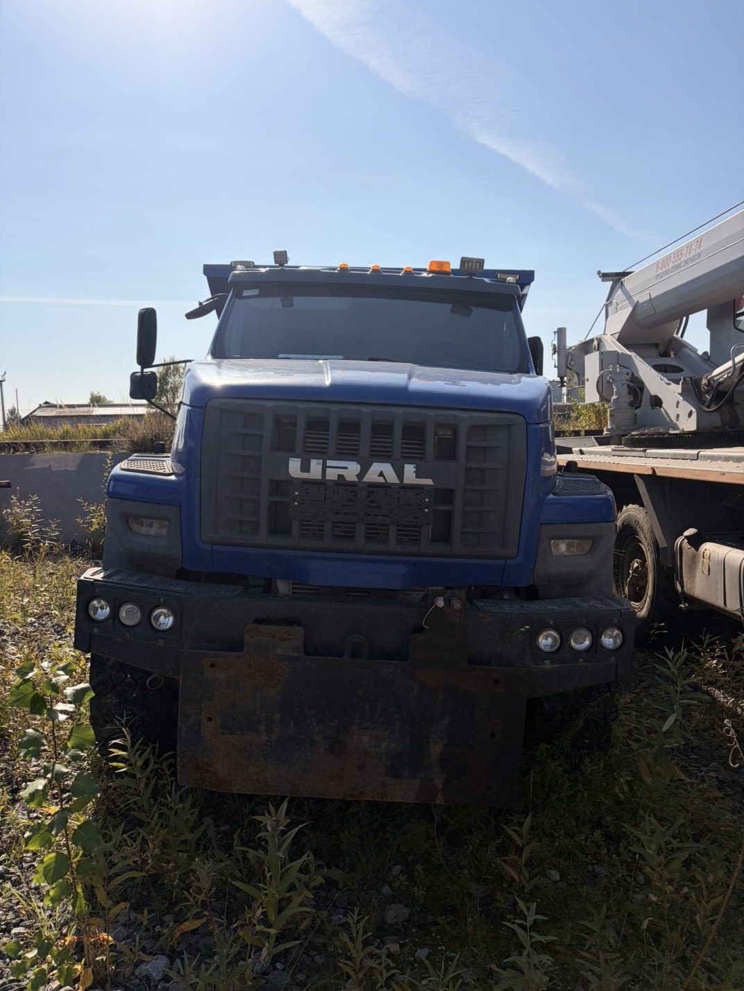 Ural NEXT 5557 6x6 Самосвал