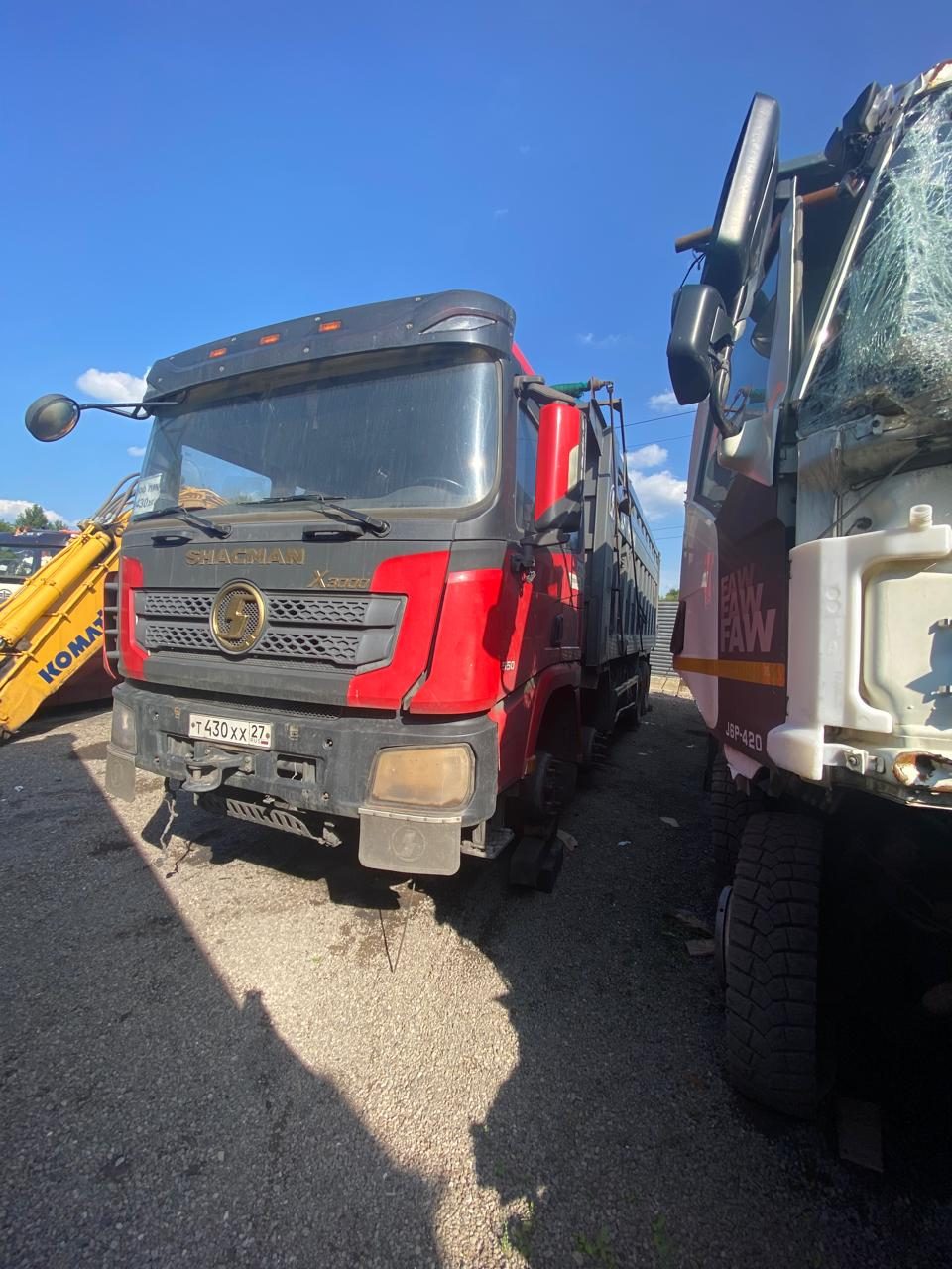 Shacman SX* 8x4 Самосвал
