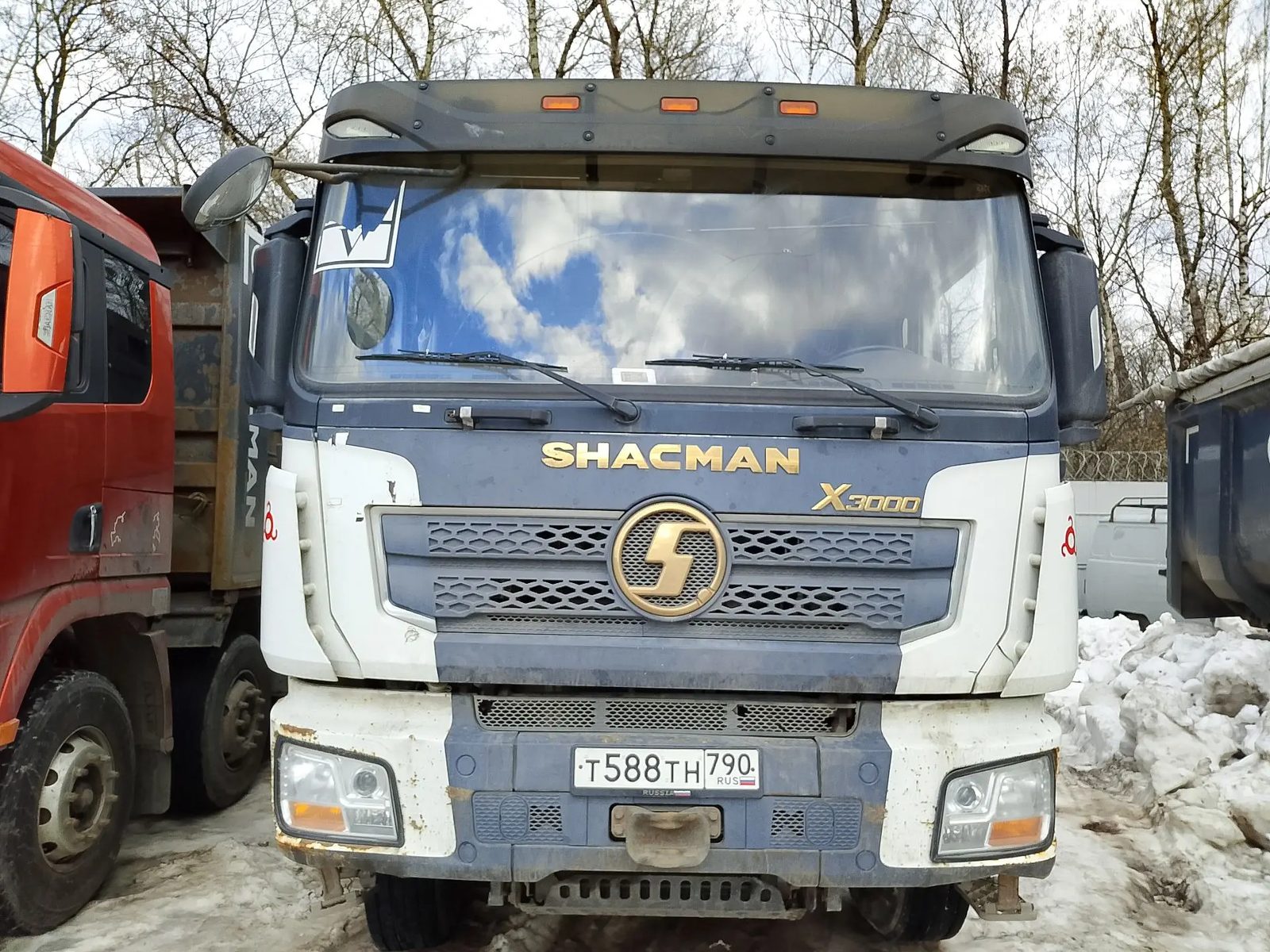 Shacman SX* 8x4 Самосвал