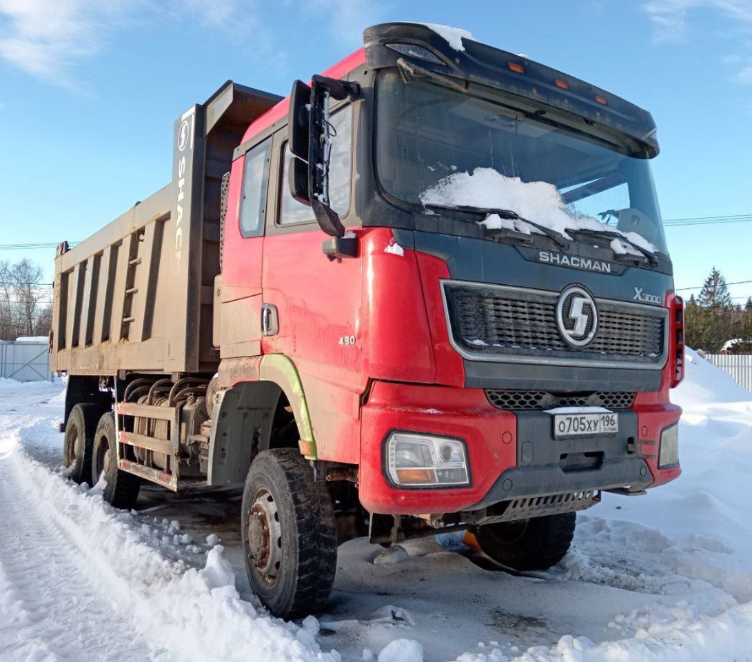 Shacman SX* 6x6 Самосвал