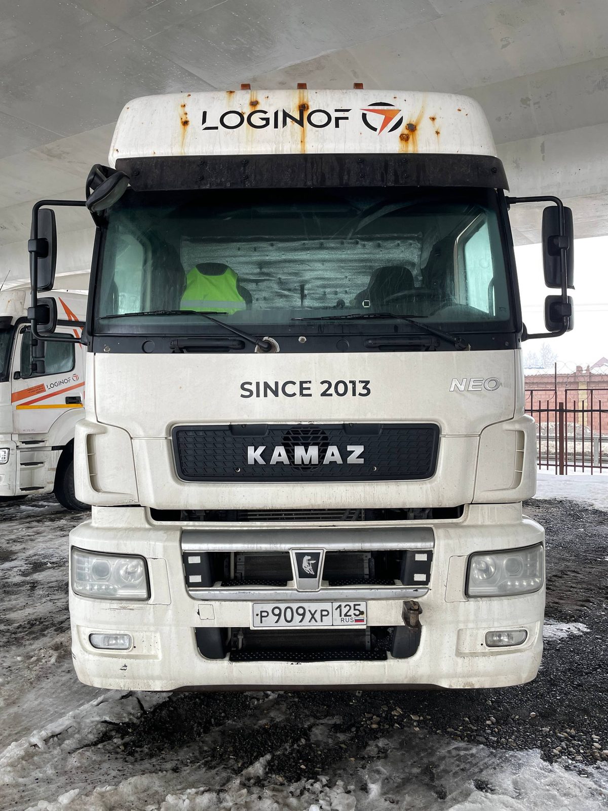 КАМАЗ 5490 4x2 Седельный тягач