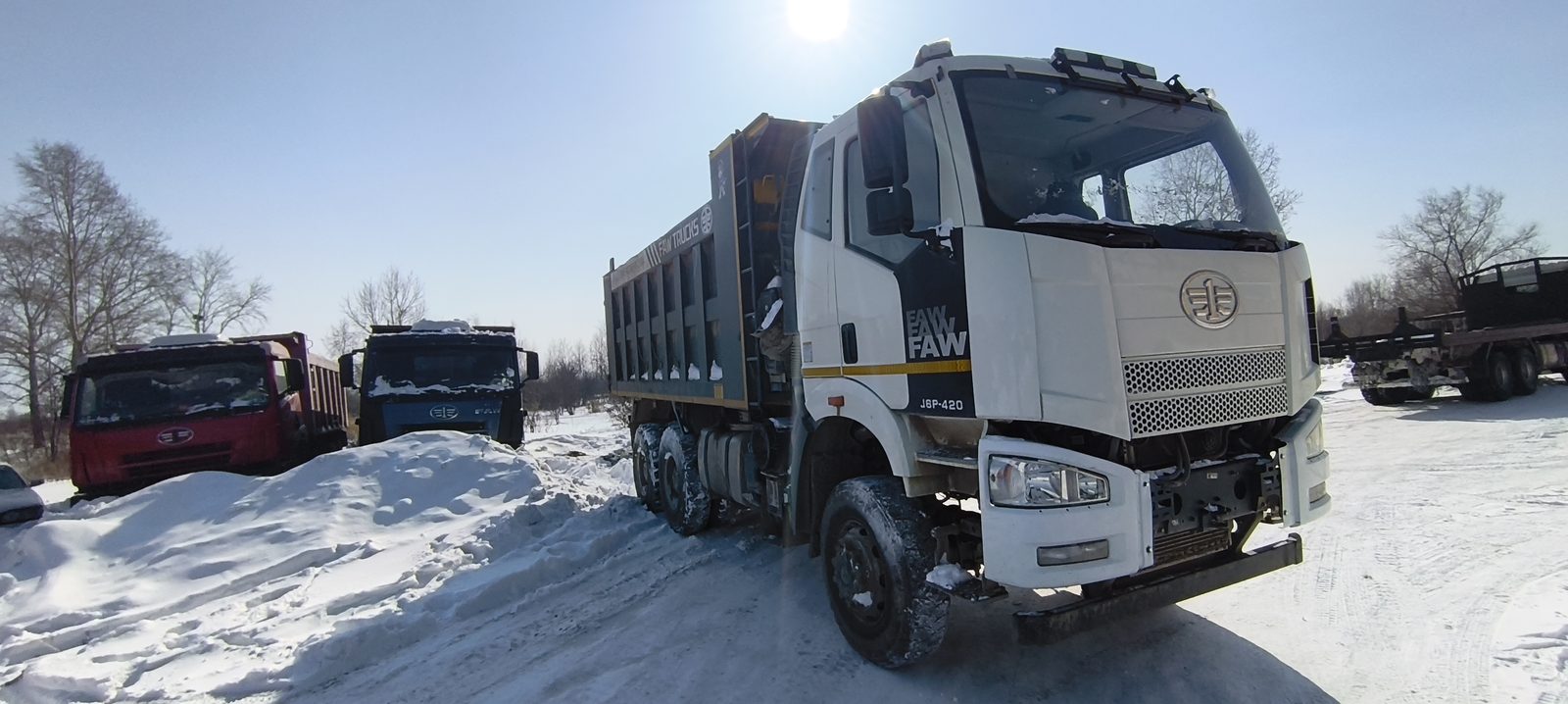 FAW J6 6x6 Самосвал