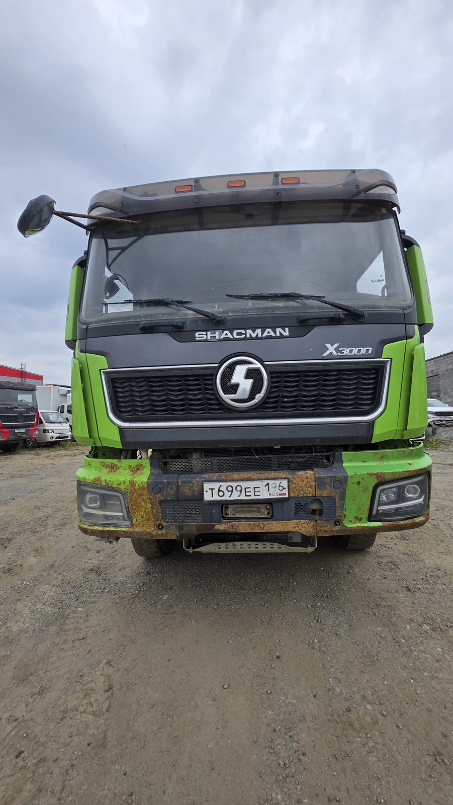 Shacman SX* 8x4 Самосвал