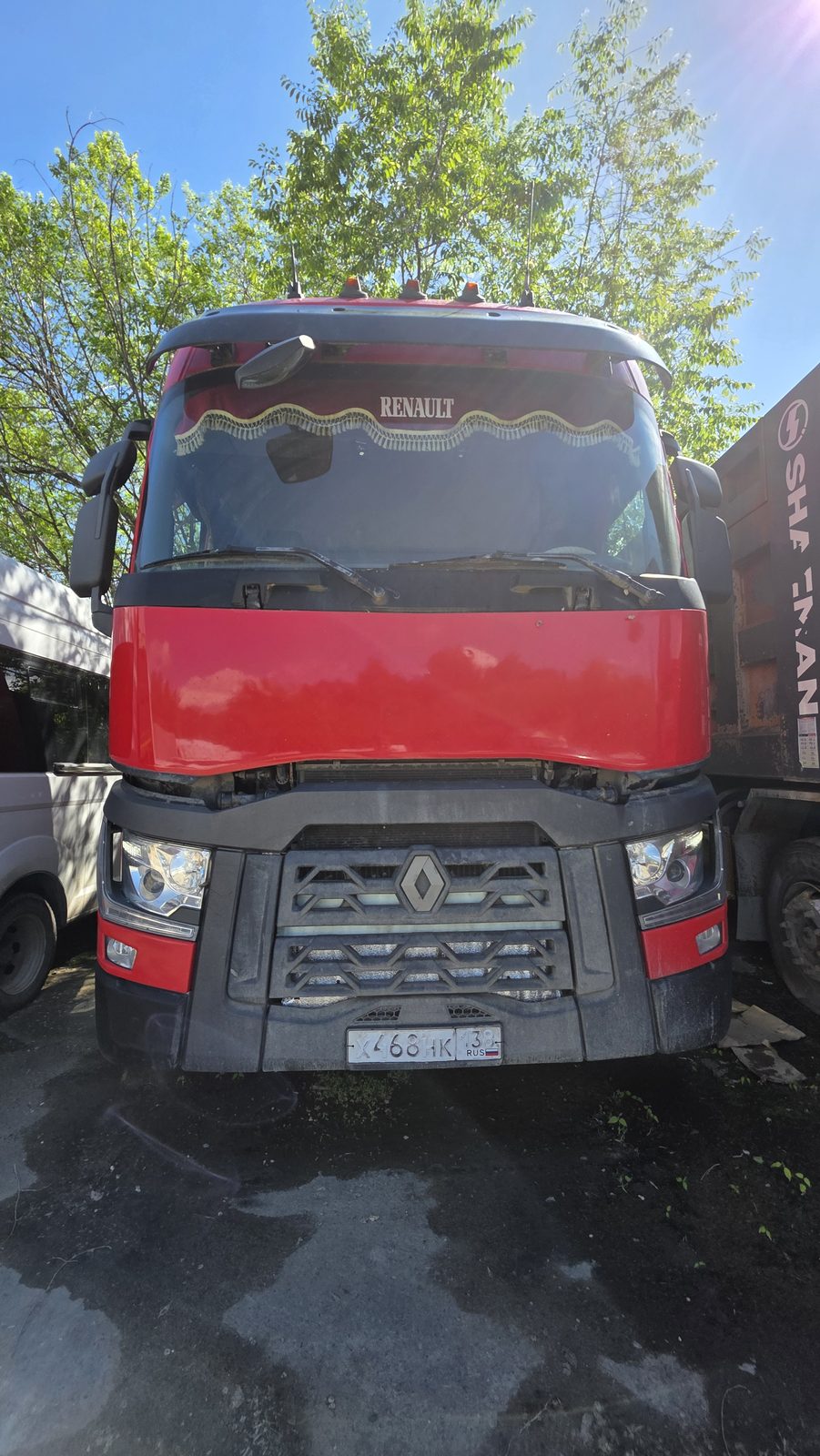 Renault T 4x2 Седельный тягач