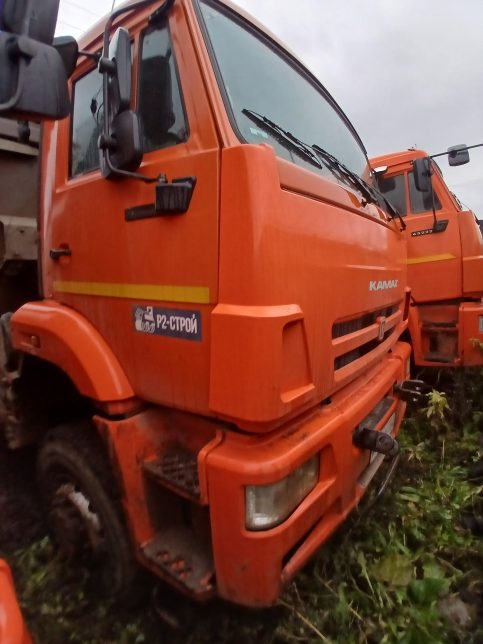 СпецАвтоКам 6522* на шасси КамАЗ 6522 6x6 Самосвал
