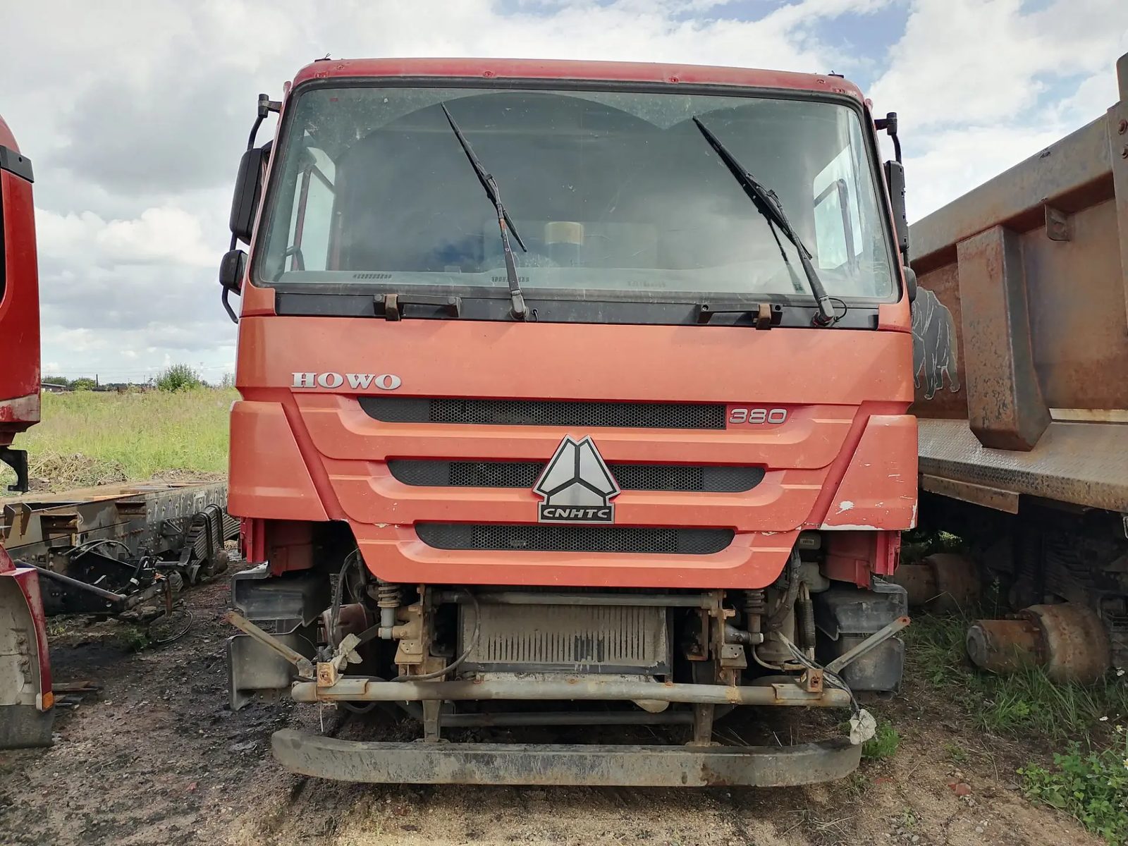 HOWO ZZ* 8x4 Самосвал
