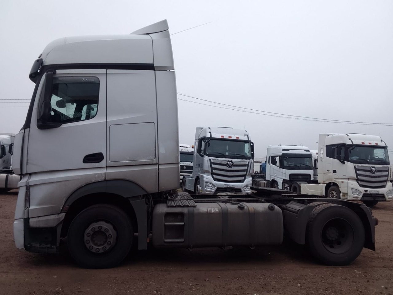 Mercedes-Benz ACTROS 4x2 Седельный тягач