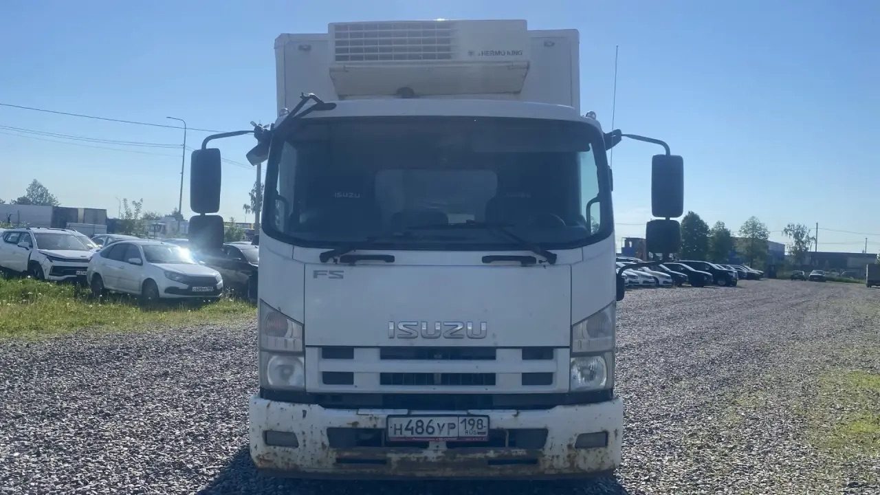 ТТМ-Центр АФ-4749* на шасси Isuzu Forward 12.0 (FSR) Изотермический/рефрижератор c гидробортом