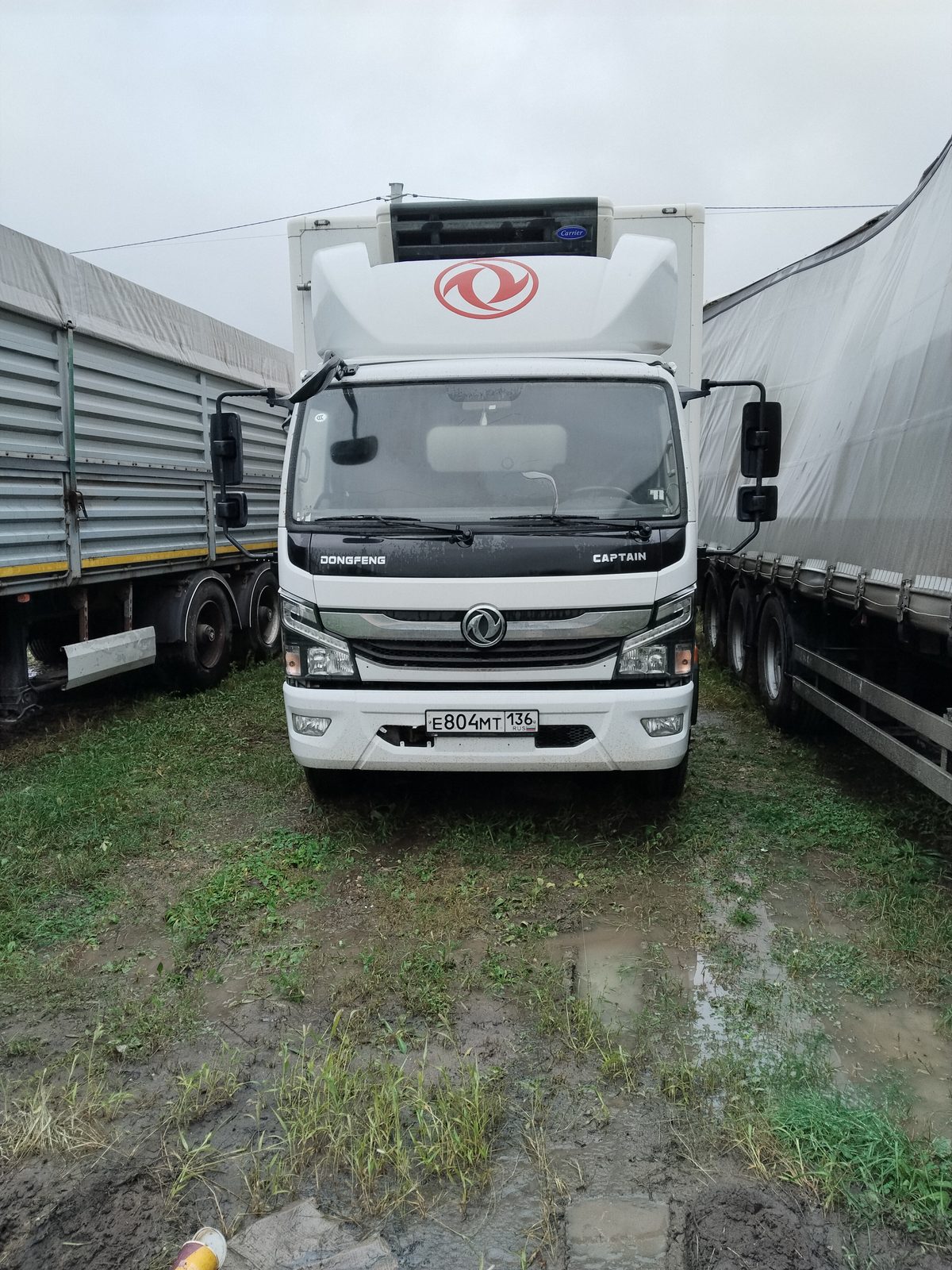 Dongfeng C120 Изотермический/рефрижератор