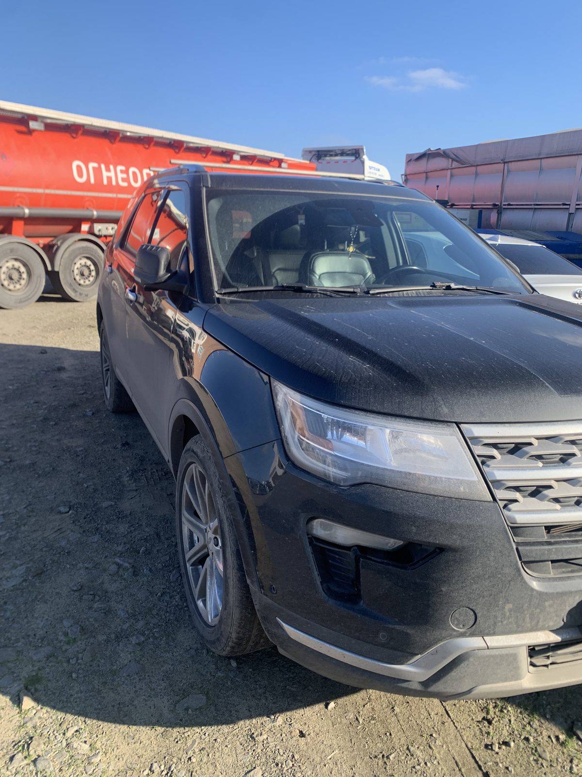 Ford EXPLORER