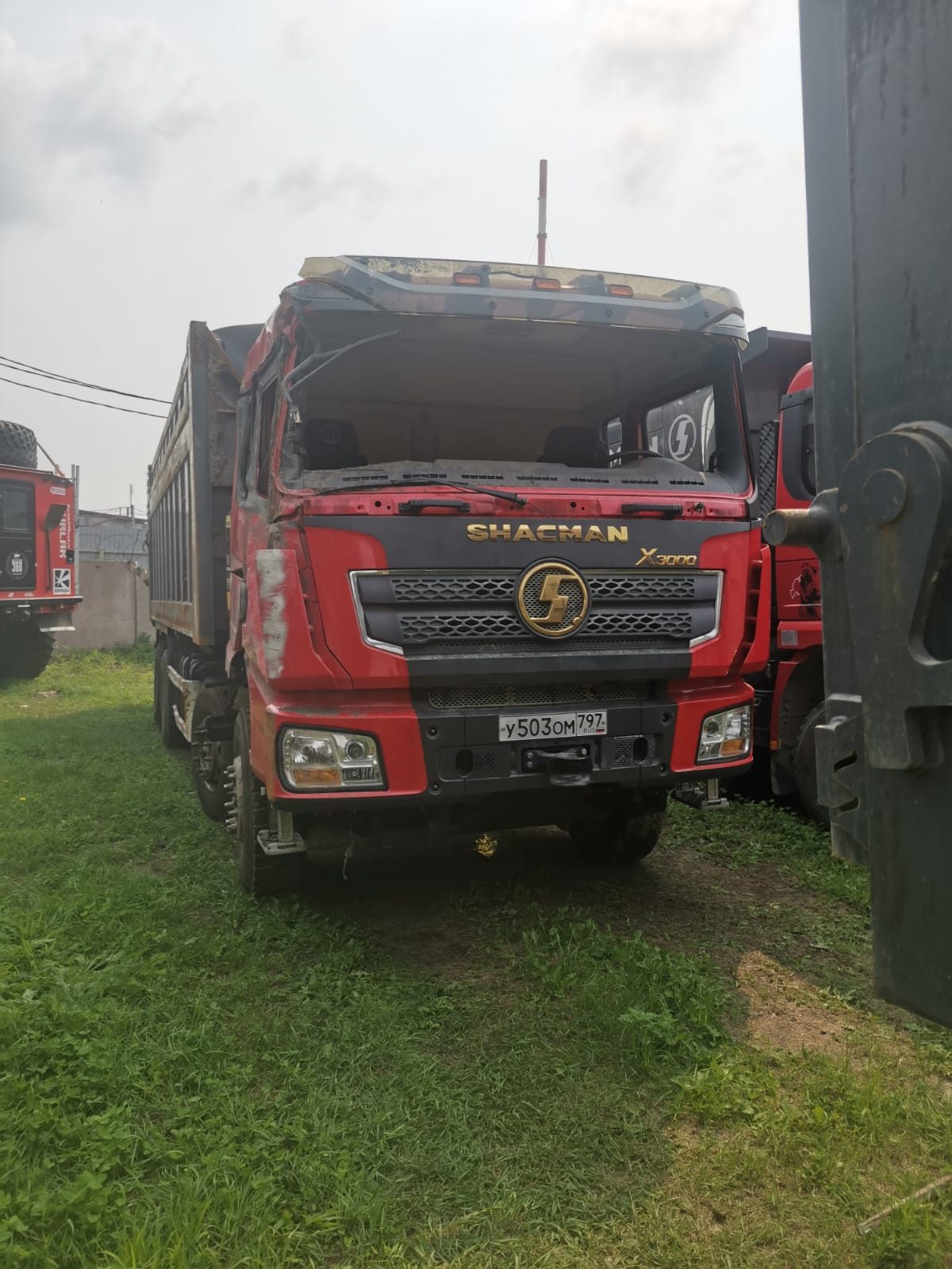 Shacman SX* 8x4 Самосвал