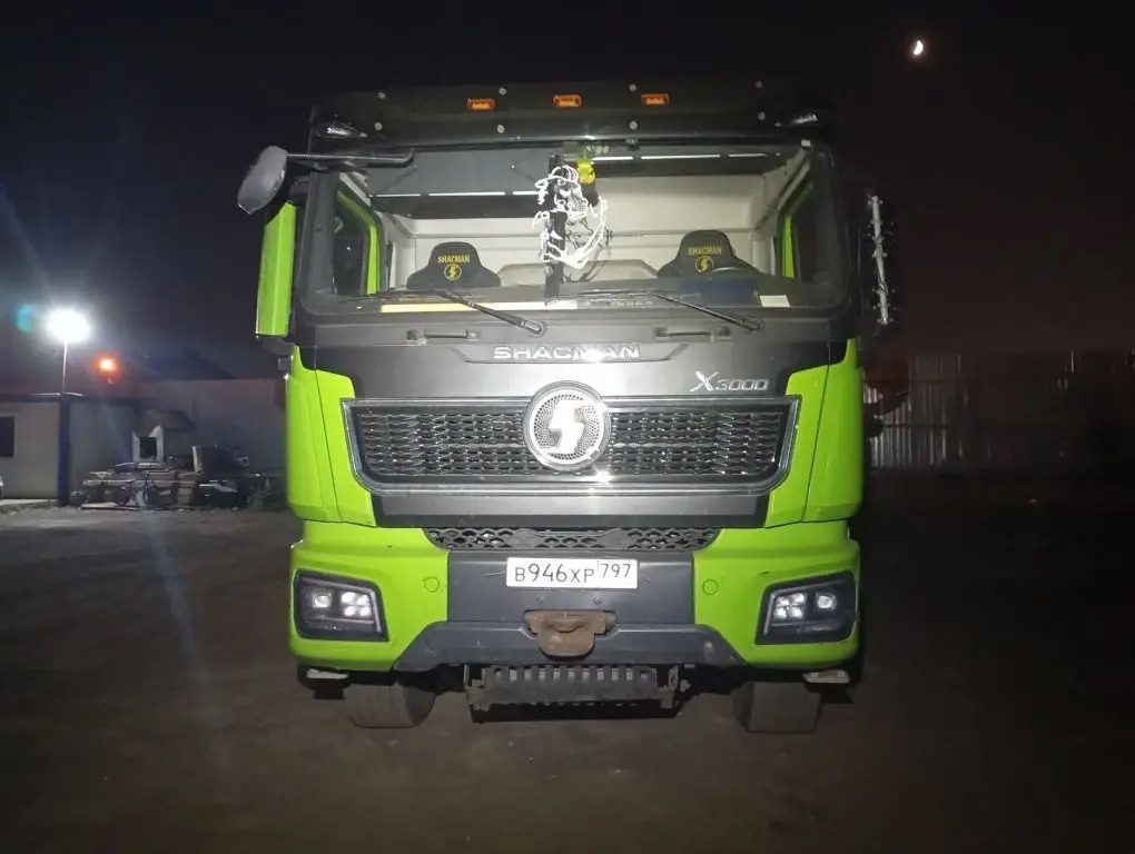Shacman SX* 8x4 Самосвал